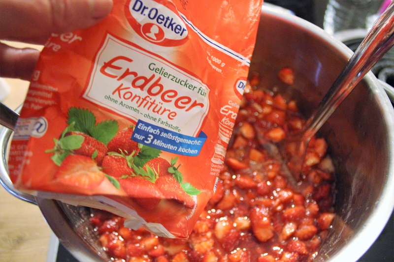 Erdbeermarmelade – nach diesem Rezept schmeckt sie wie bei Oma - Mama ...